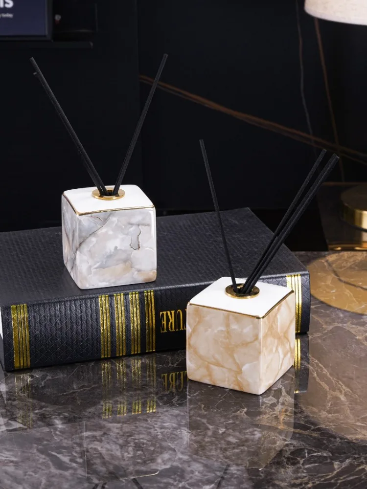 Europejska ceramiczna butelka  – Home Essentials Bathroom Storage recenzja i cena